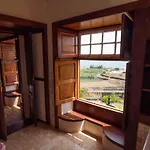 Arminda Hotel *