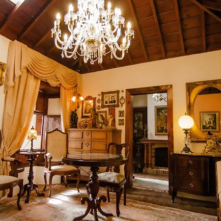 Arminda Hotel
